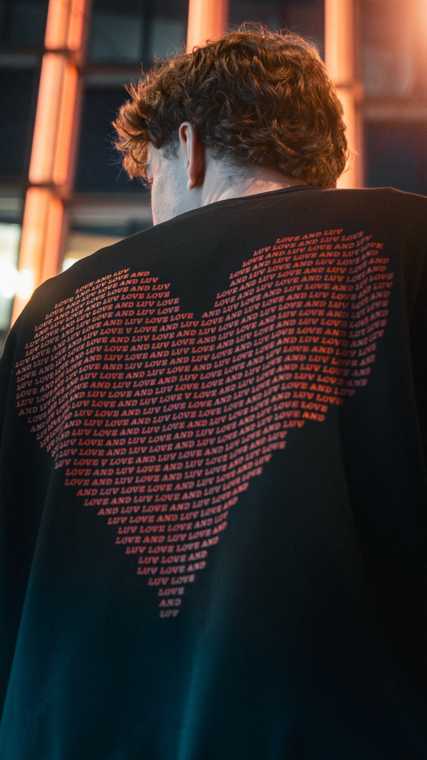 The Heart T-shirt - BLACK